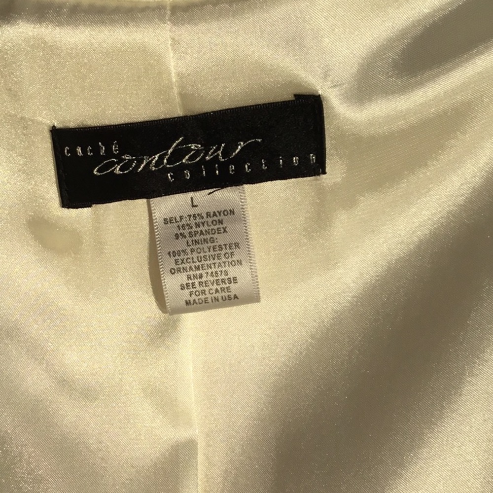 Cache Immaculate Elegant Ivory Coat. - image 5